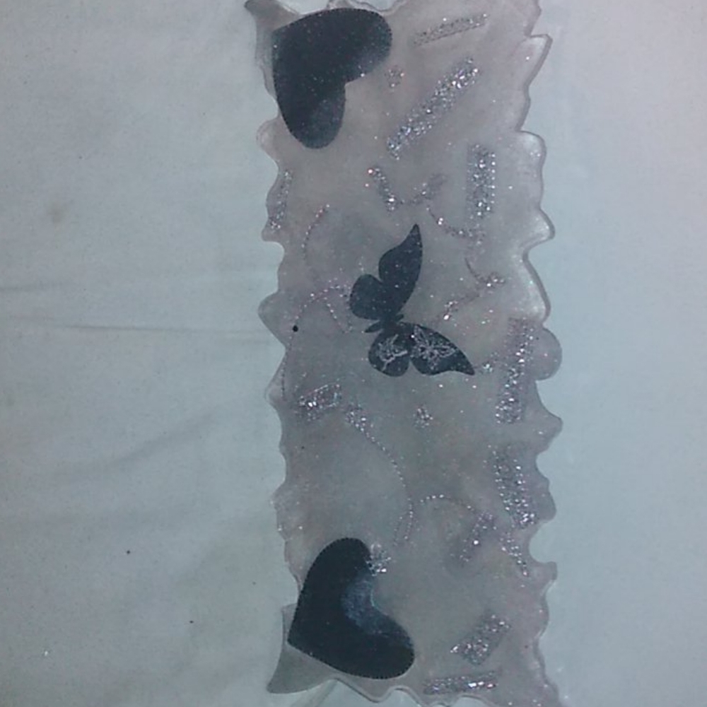 Hearts and butterfly floating shelf